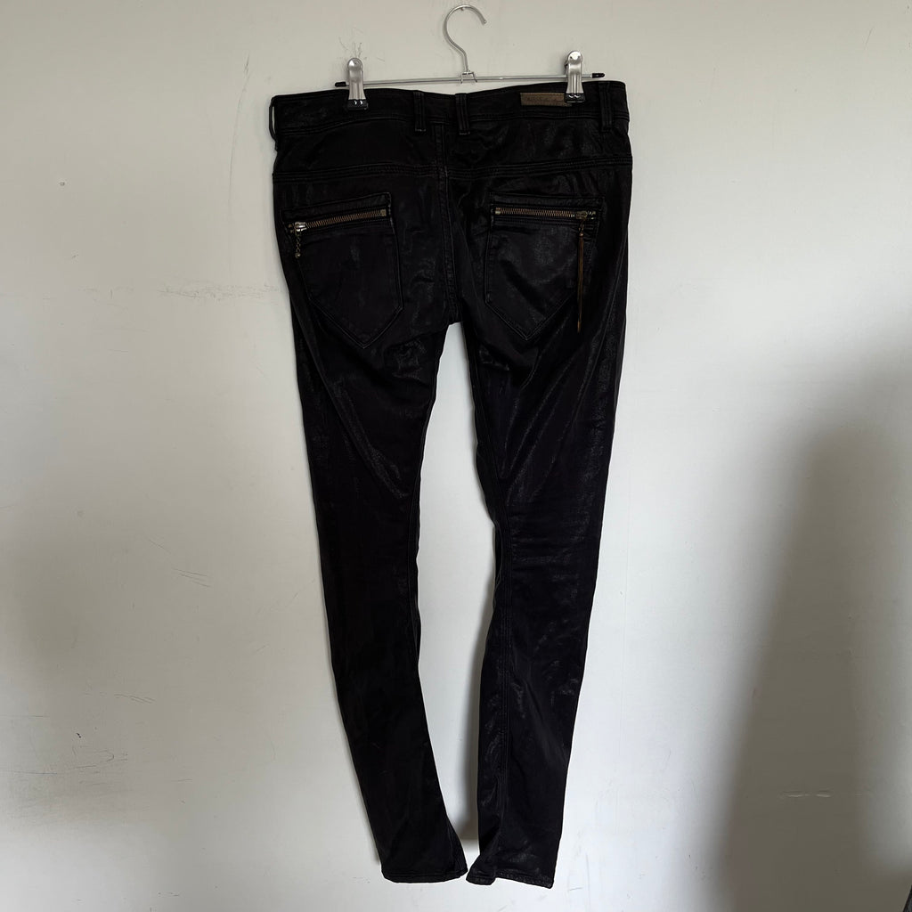VINTAGE 2000S GUESS LOW RISE JEANS SIZE 26