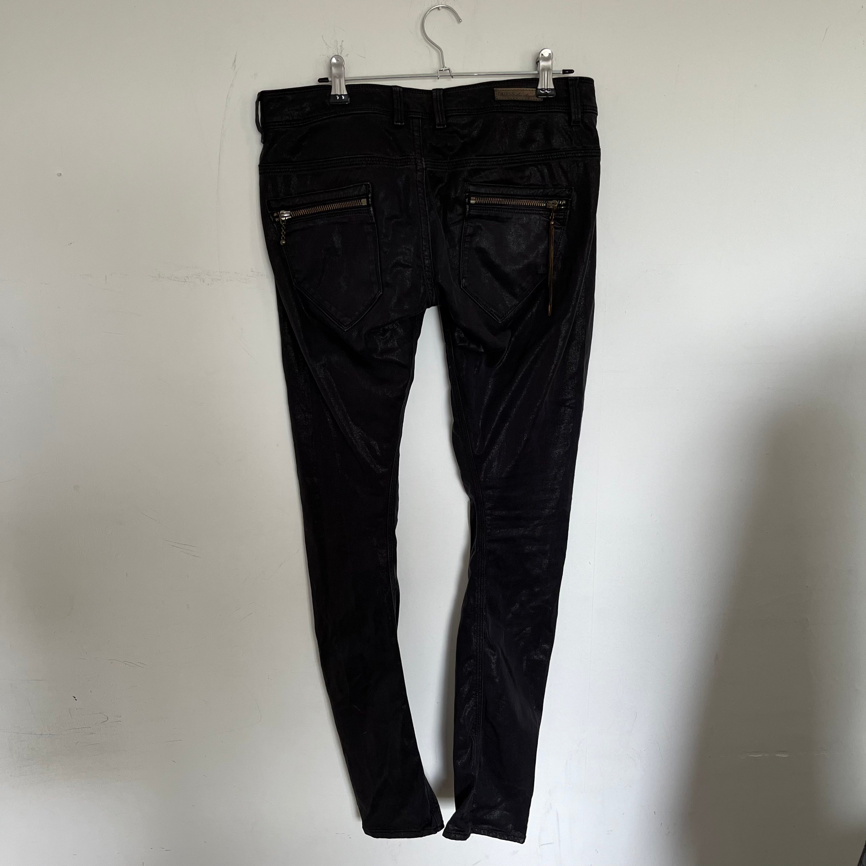 VINTAGE 2000S GUESS LOW RISE JEANS SIZE 26