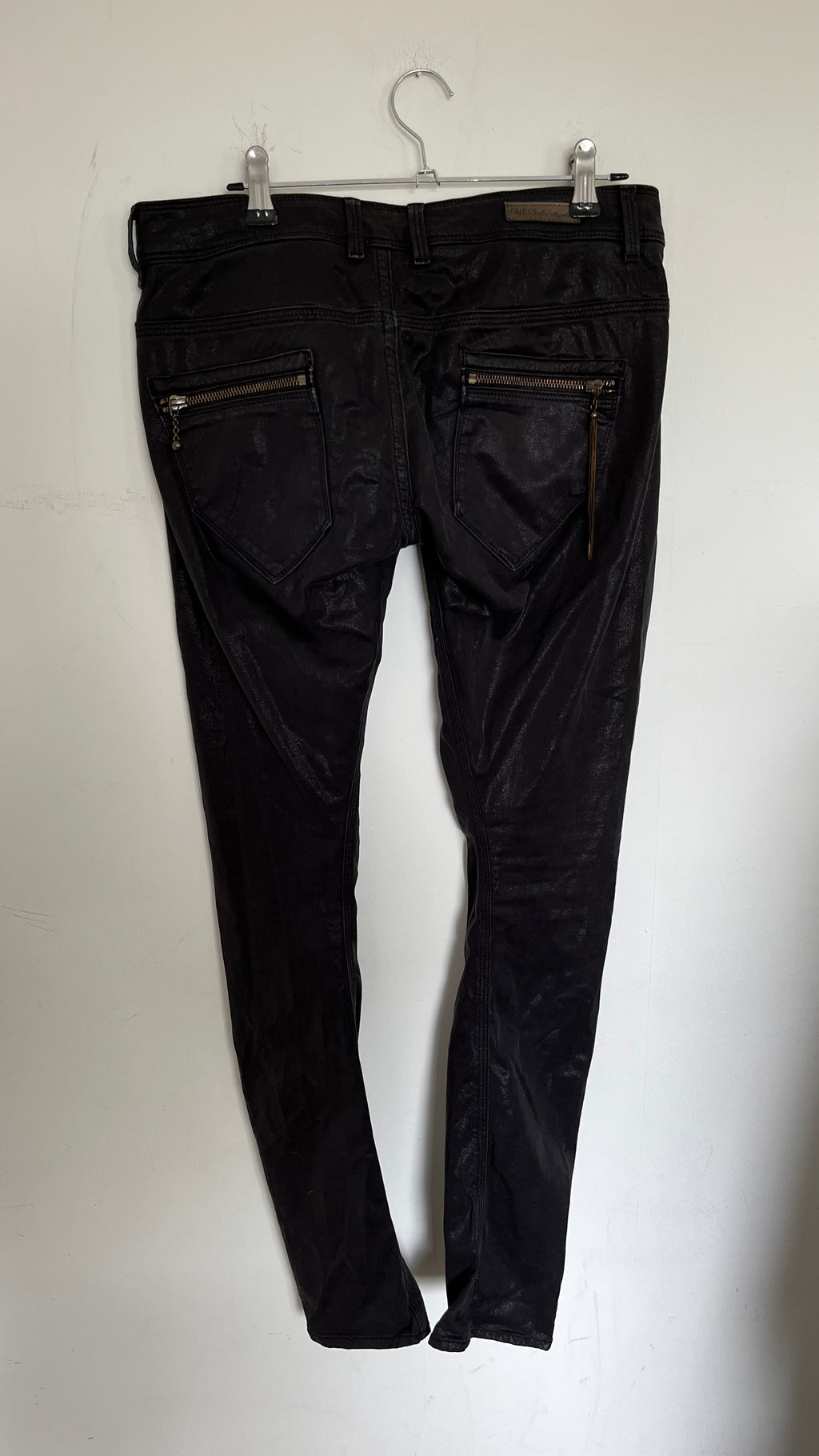 VINTAGE 2000S GUESS LOW RISE JEANS SIZE 26