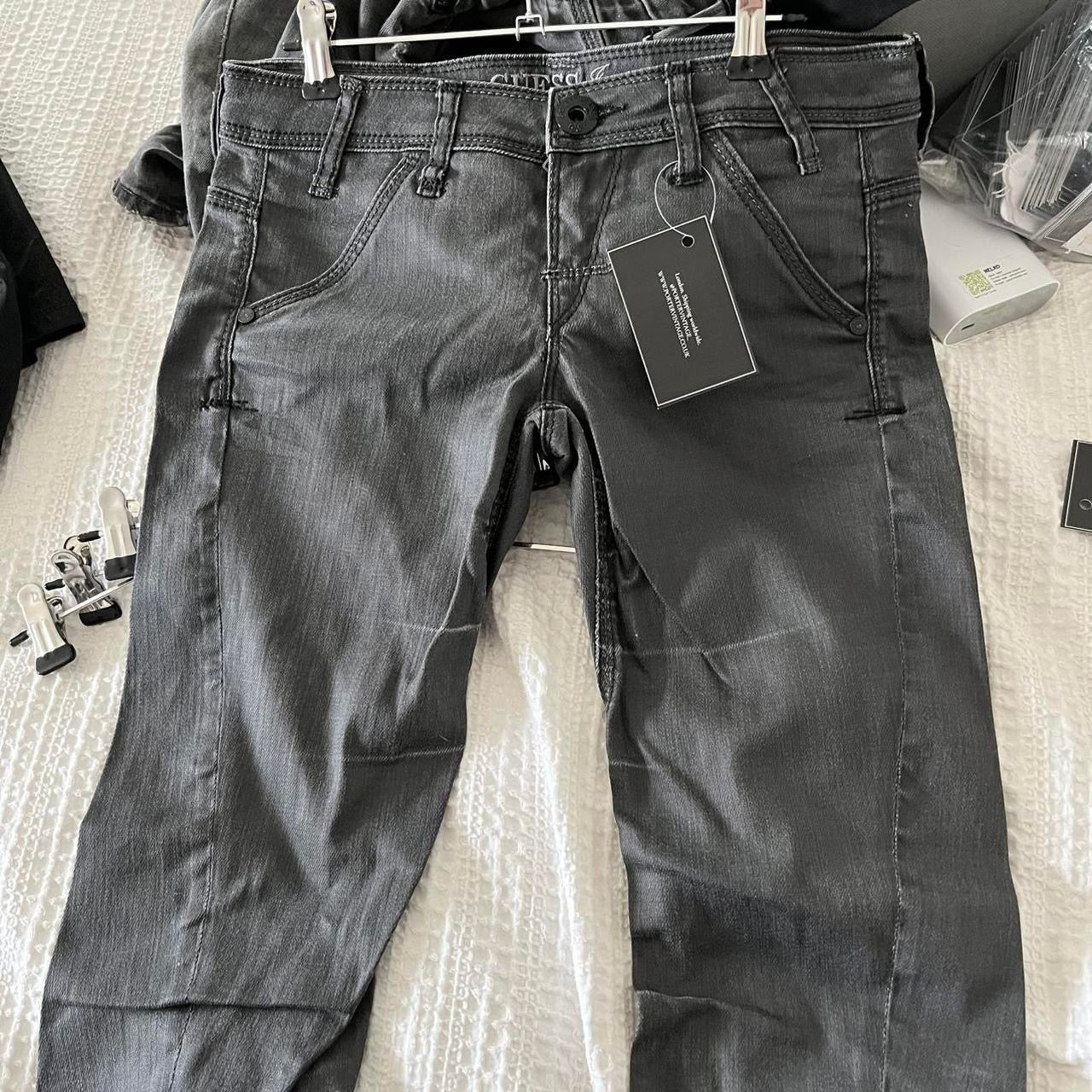 VINTAGE GUESS ROCKET LOW RISE JEANS SIZE 24