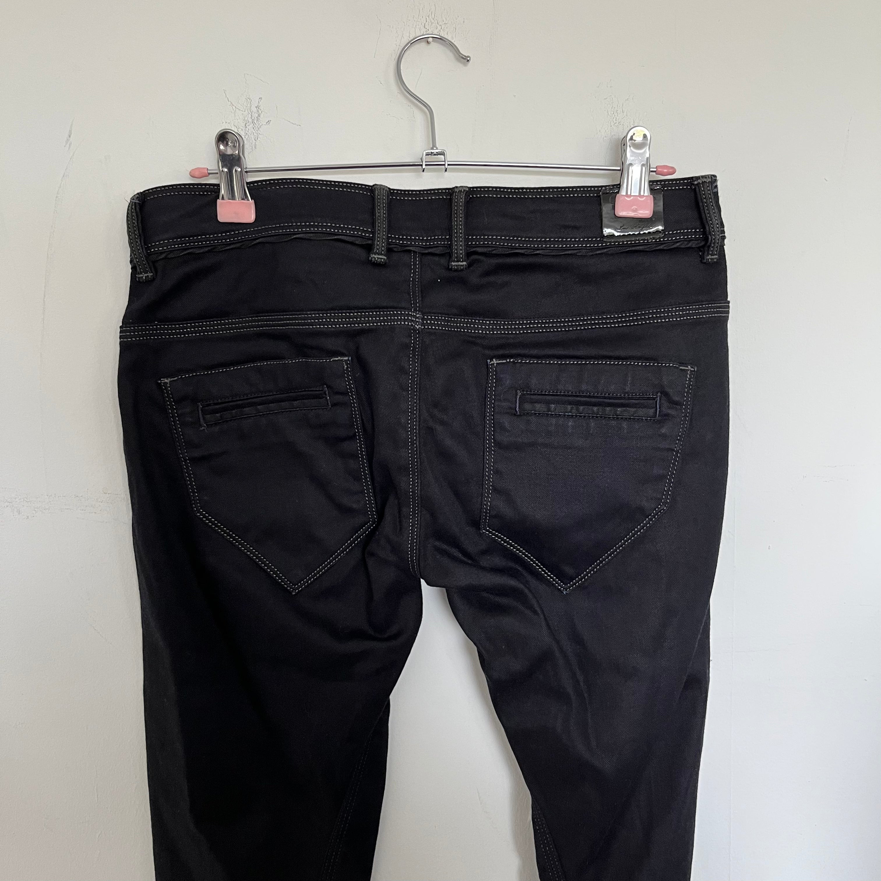 VINTAGE 2000S GUESS LOW RISE JEANS SIZE 27