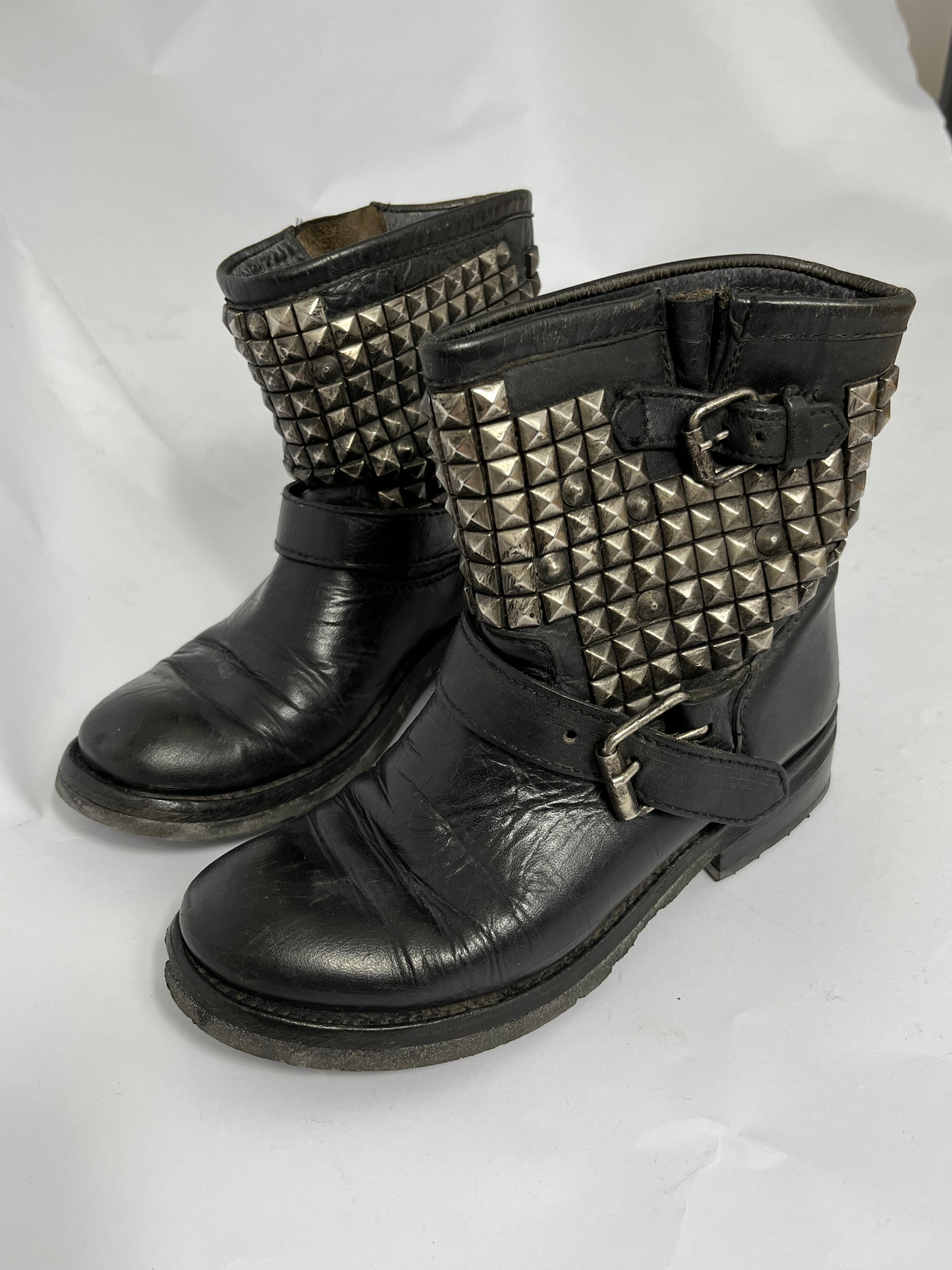 VINTAGE ASH BOOTS EU36