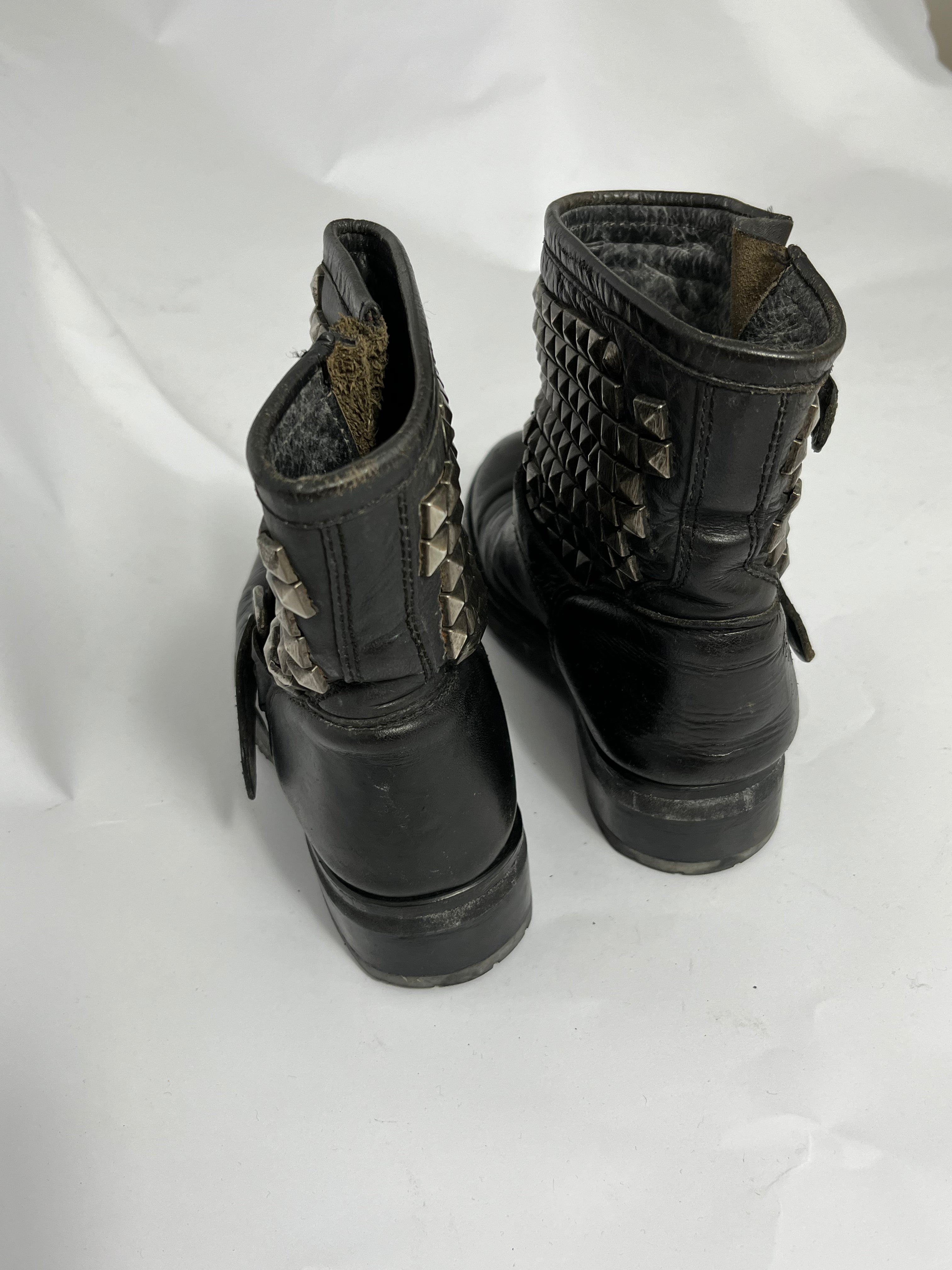 VINTAGE ASH BOOTS EU36
