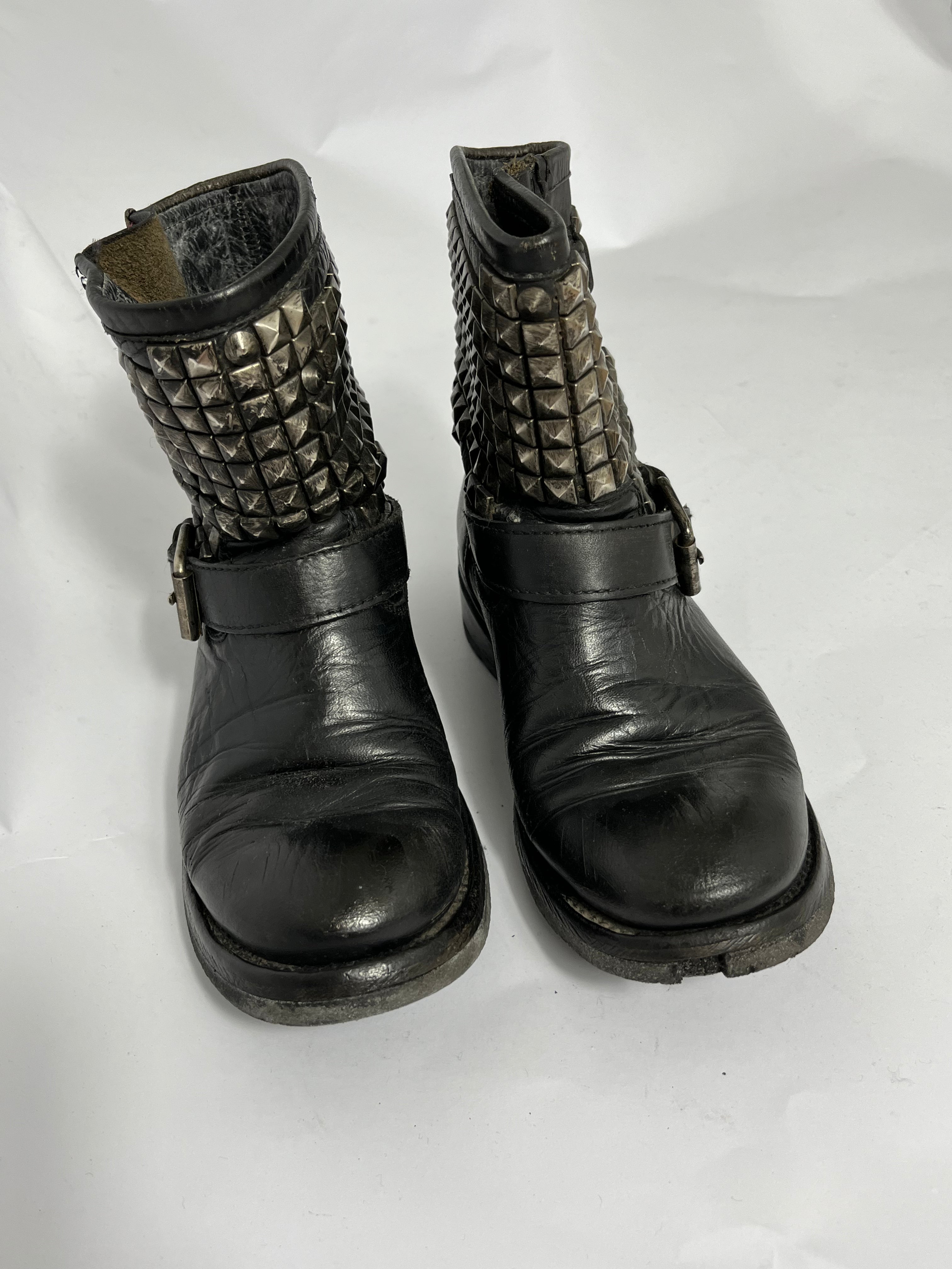 VINTAGE ASH BOOTS EU36
