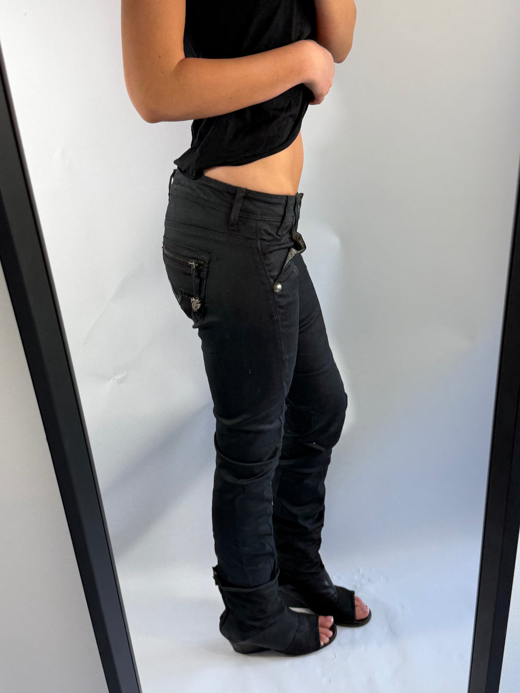 VINTAGE GUESS PREMIUM ROCKET SKINNY LEG