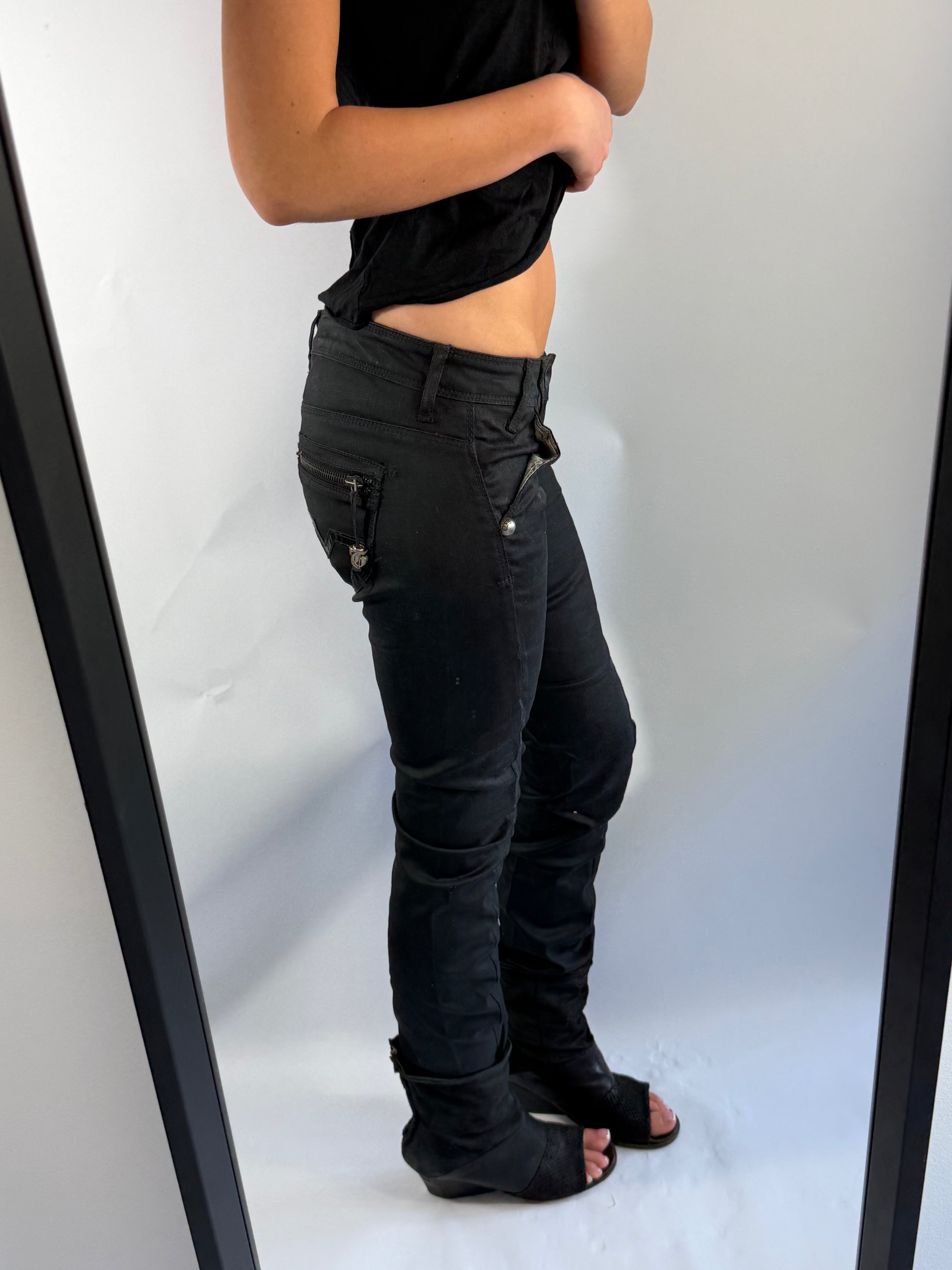 VINTAGE GUESS PREMIUM ROCKET SKINNY LEG