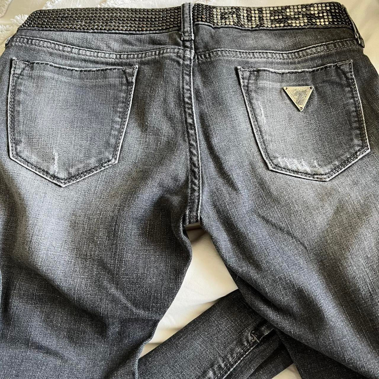 VINTAGE 2004 GUESS LOW RISE JEANS SIZE 27