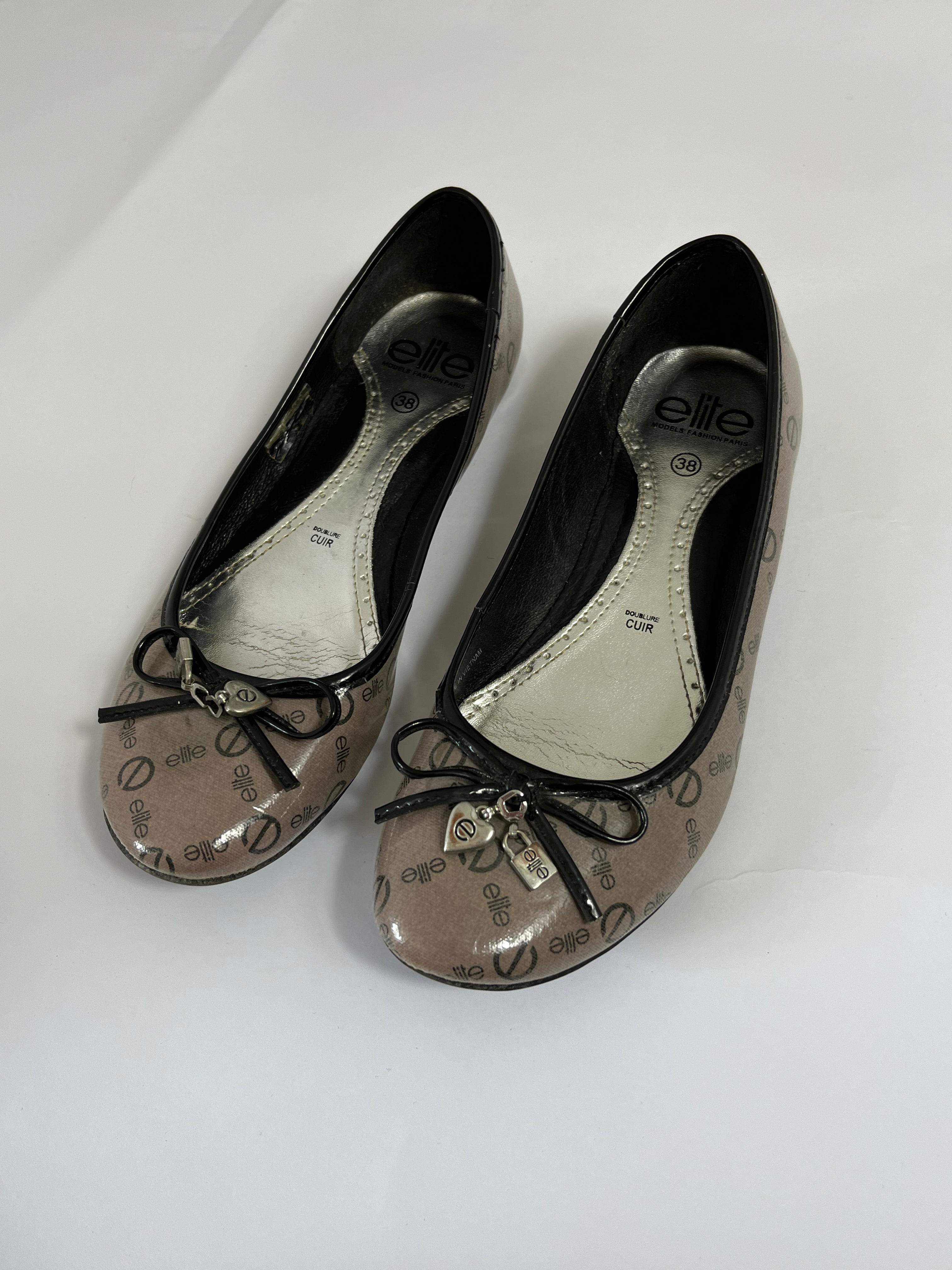 VINTAGE BALLERINA FLATS EU38