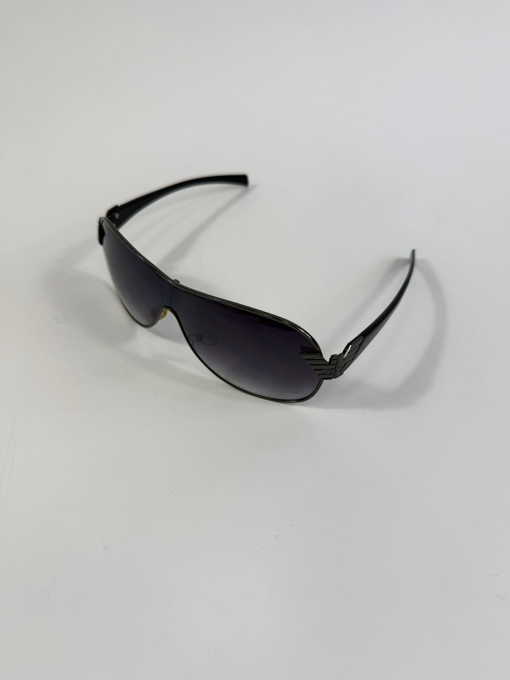 VINTAGE SHIELD SUNGLASSES