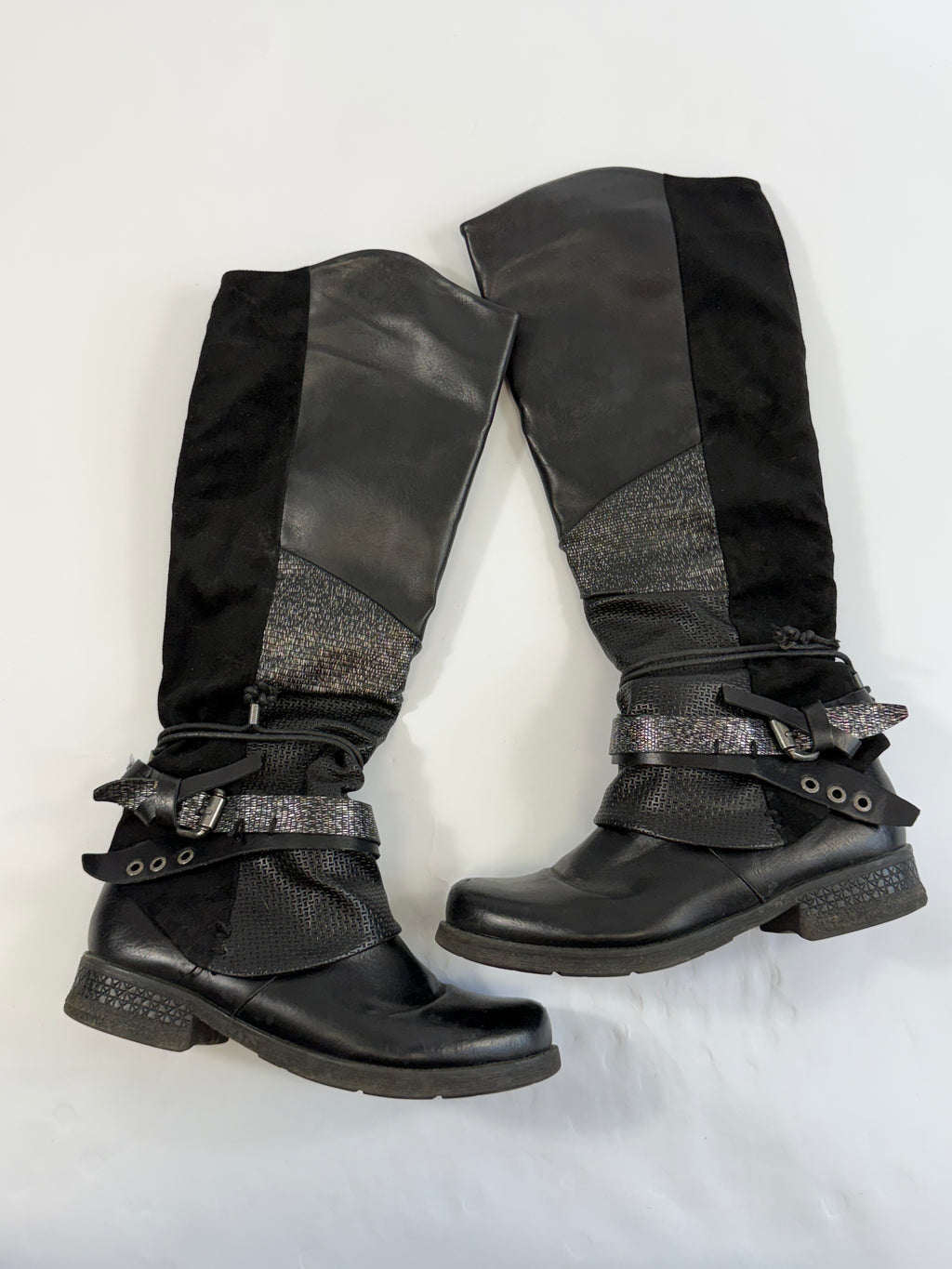 VINTAGE BOOTS EU40
