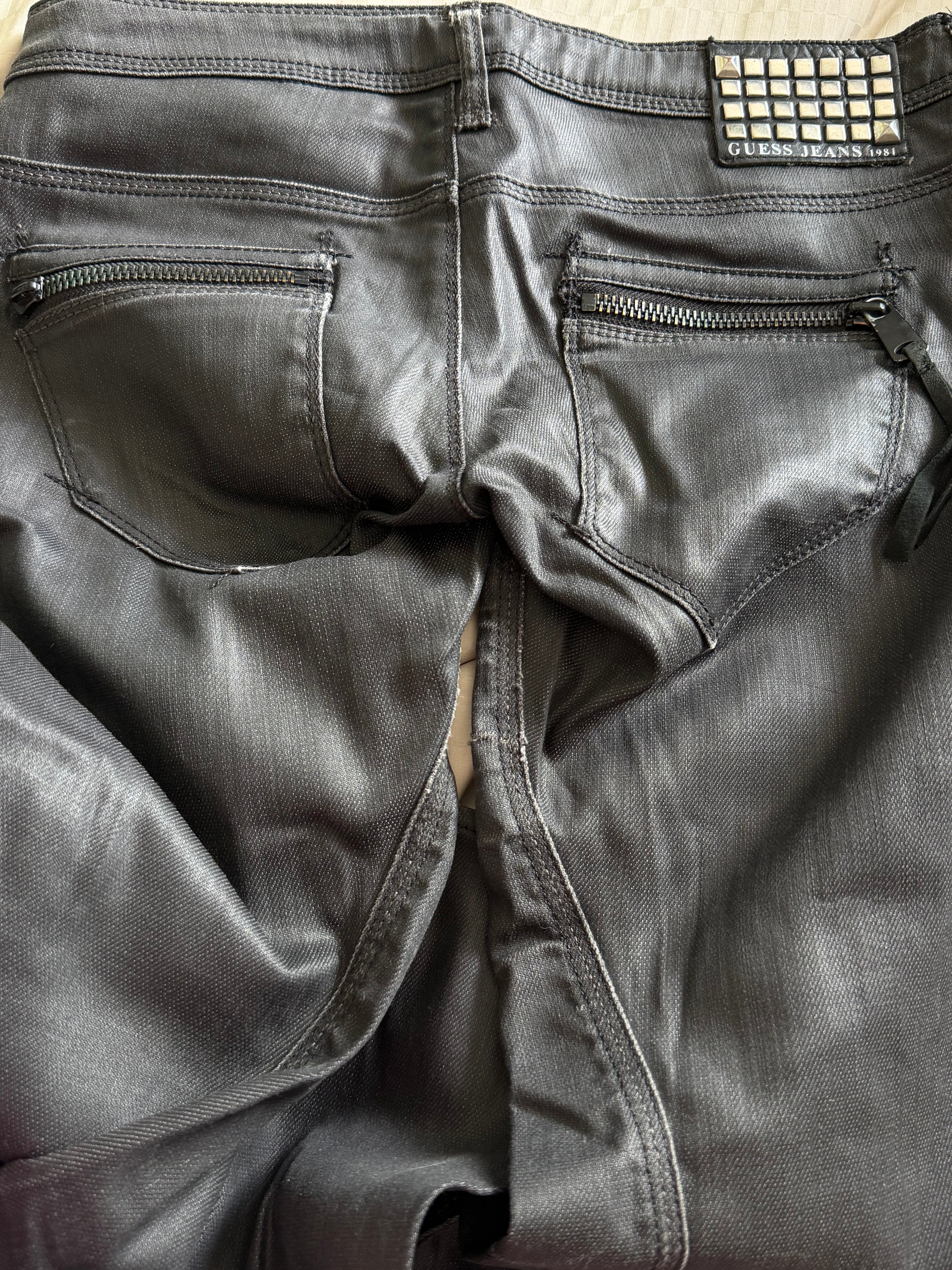 VINTAGE GUESS ROCKET LOW RISE JEANS