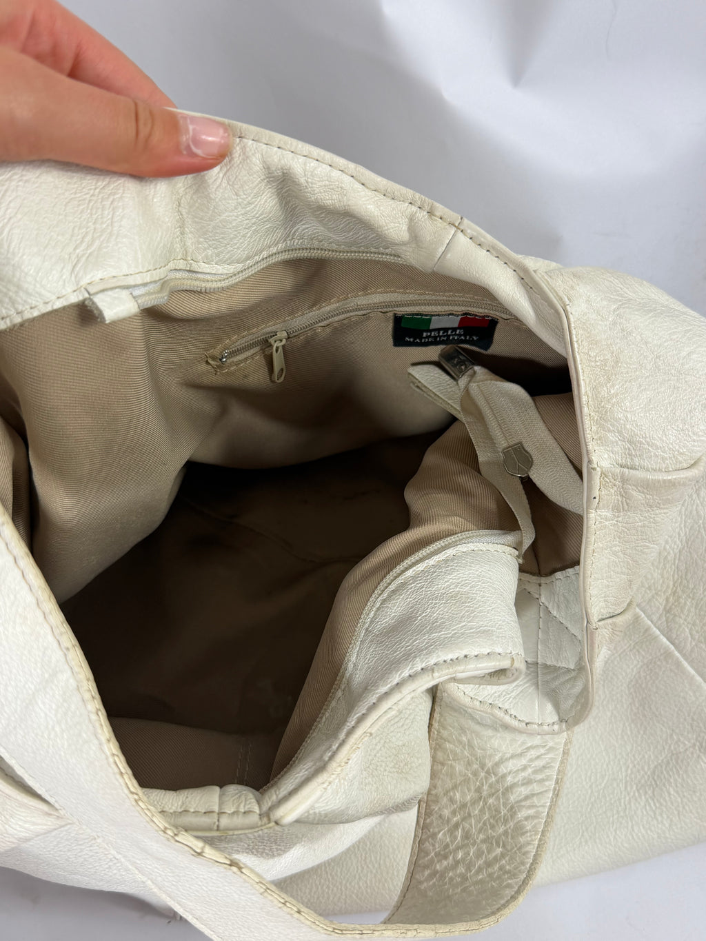 VINTAGE LEATHER BAG