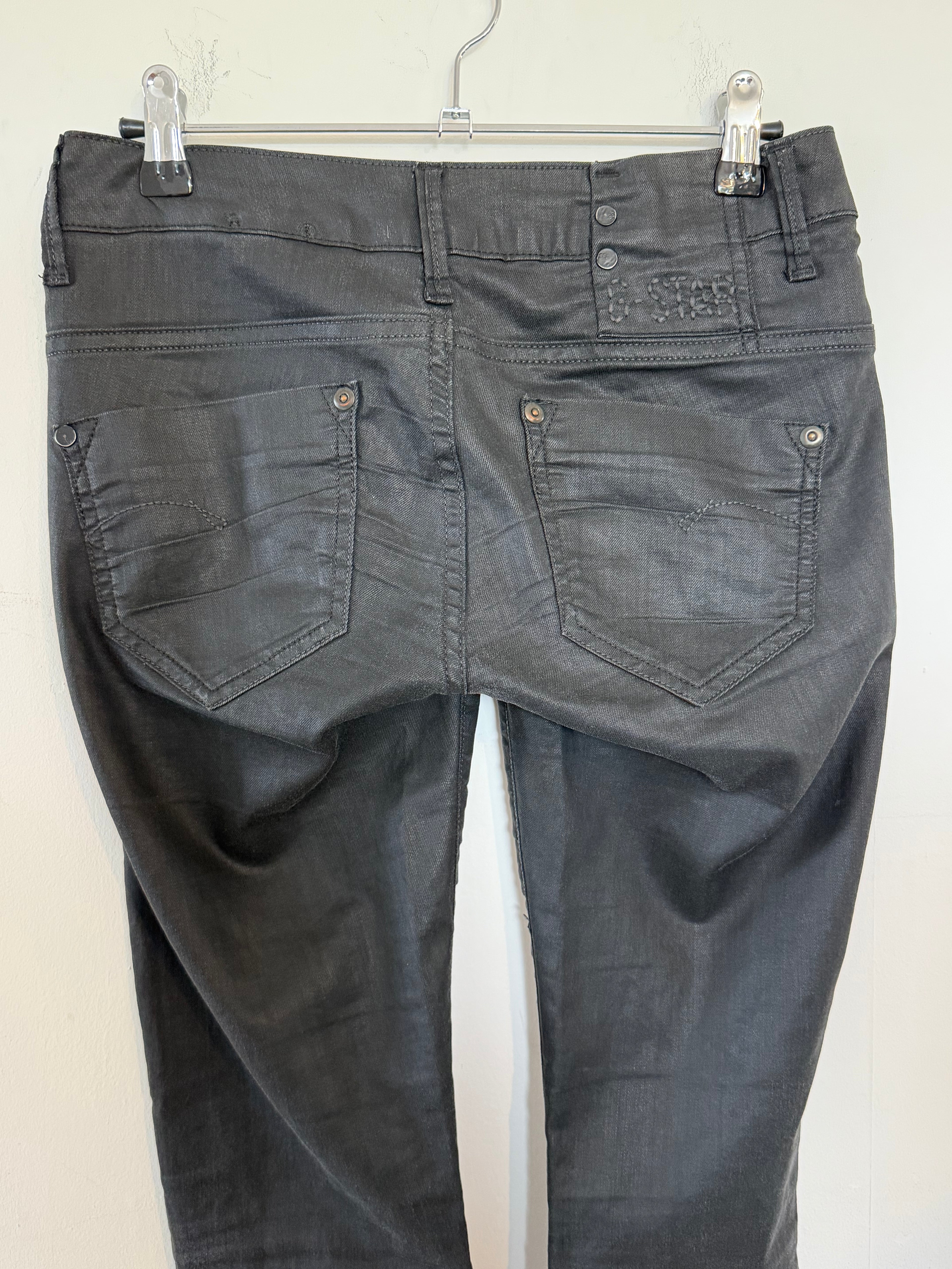 VINTAGE G STAR LOW RISE JEANS SIZE 24