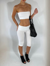 Load image into Gallery viewer, WHITE CAPRI PANTS AND BANDEAU SET
