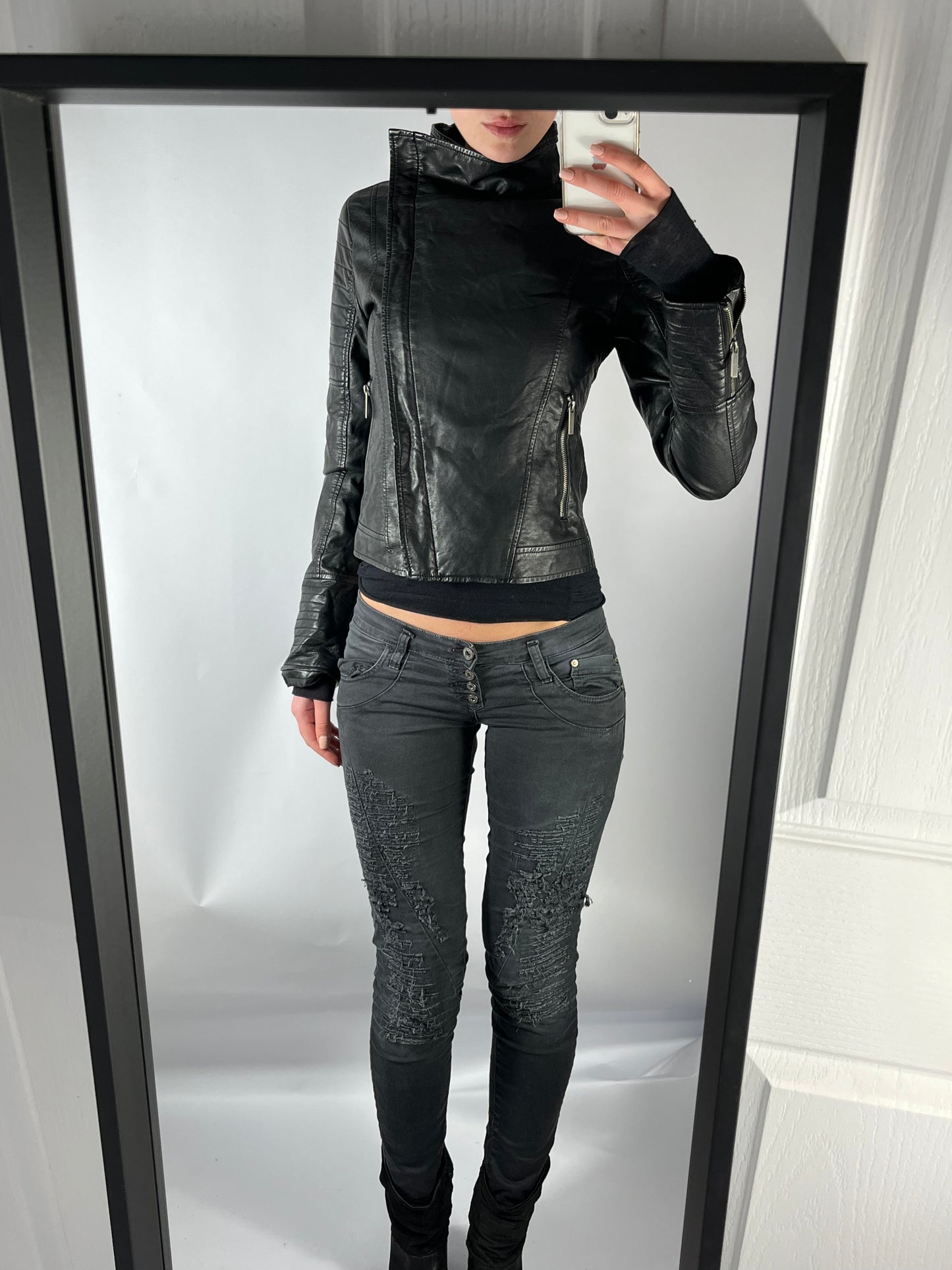 VINTAGE ASYMMETRIC LEATHER JACKET