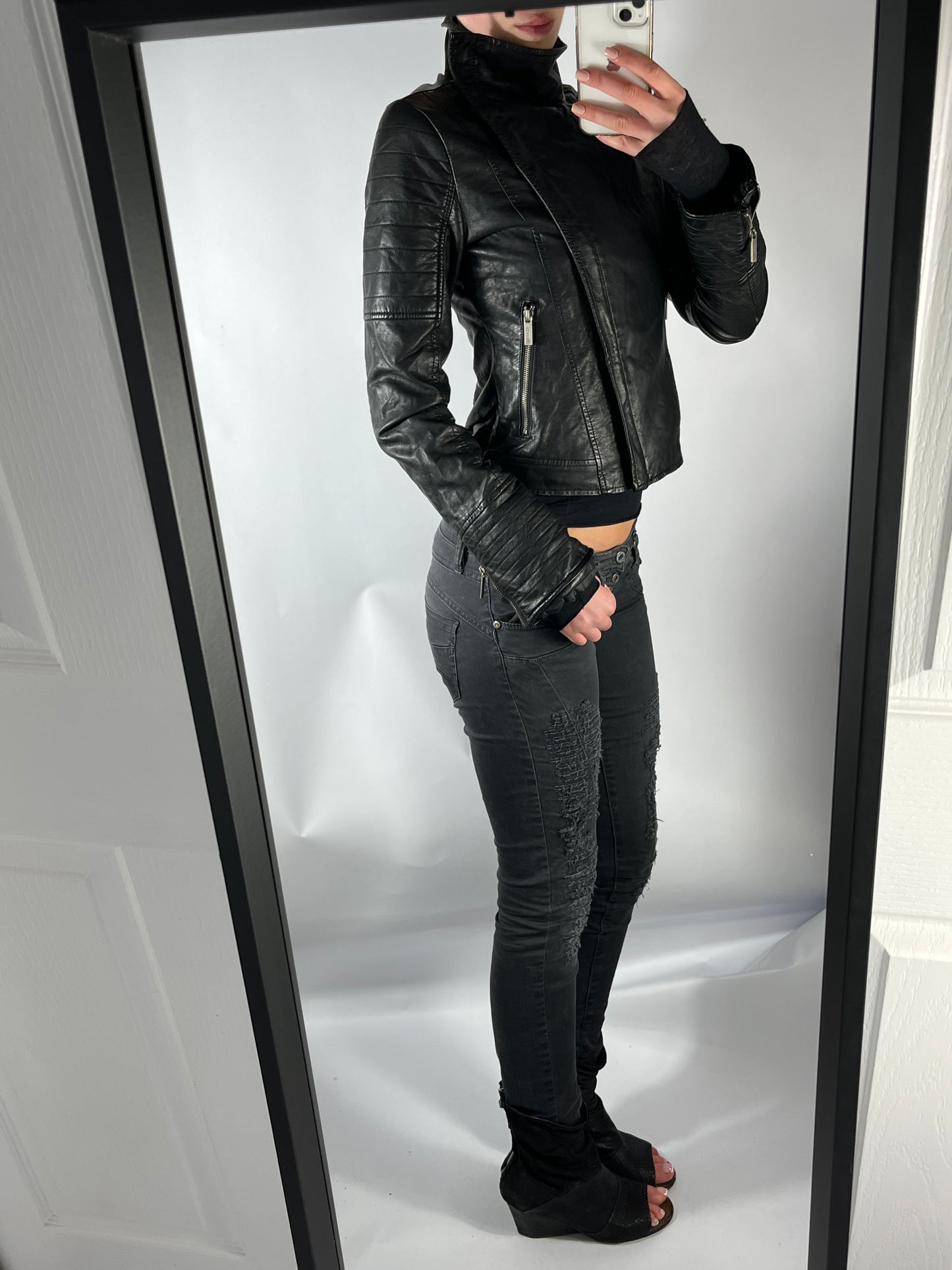 VINTAGE ASYMMETRIC LEATHER JACKET