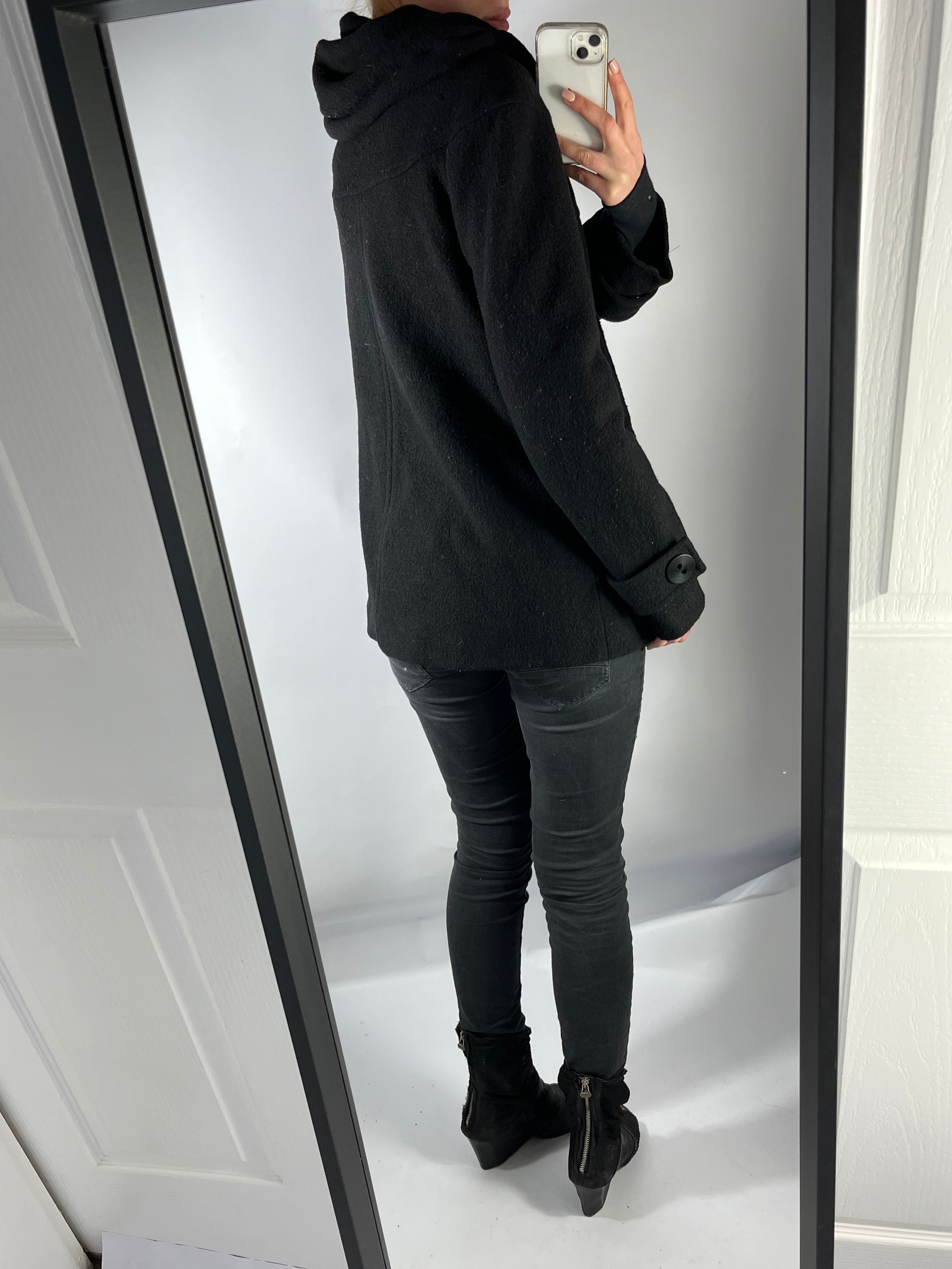 WOOL COAT